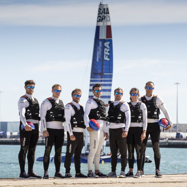 Sea2See: Sonnenbrillen für das France SailGP-Team