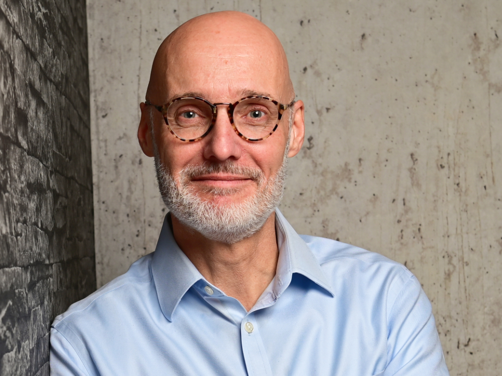 Dr. Jörg Ehmer als Geschäftsführer von GrandVision Germany & Austria und CEO von Apollo