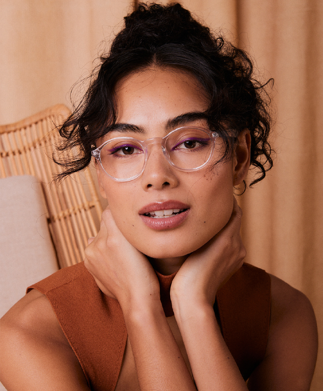 Foto einer Damenbrille der neuen GEO Eyewear Kollektion.