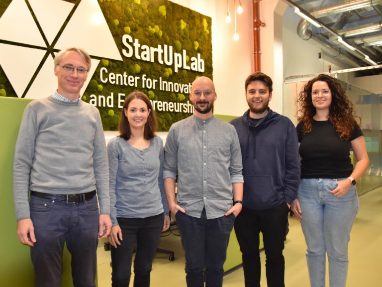 EAH Jena: Gründerteam entwickelt Sehtest im virtuellen Raum