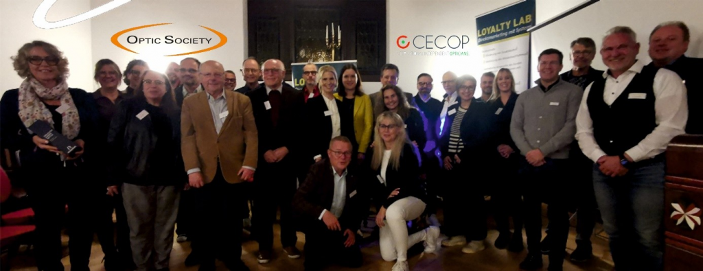 Teilnehmer der Optic Society Road Show in Oppenheim aus November 2023