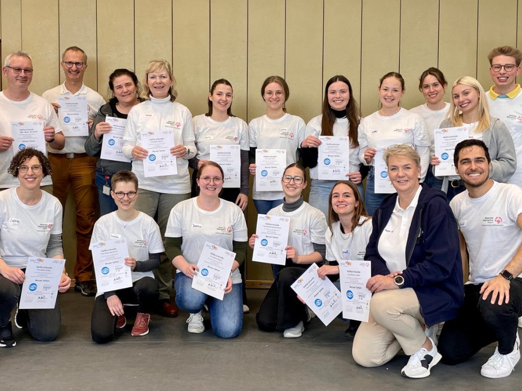 Gruppenfoto der ehrenamtlichen Helfer der Mobilen Gesundheitstage der Special Olympics Bayern