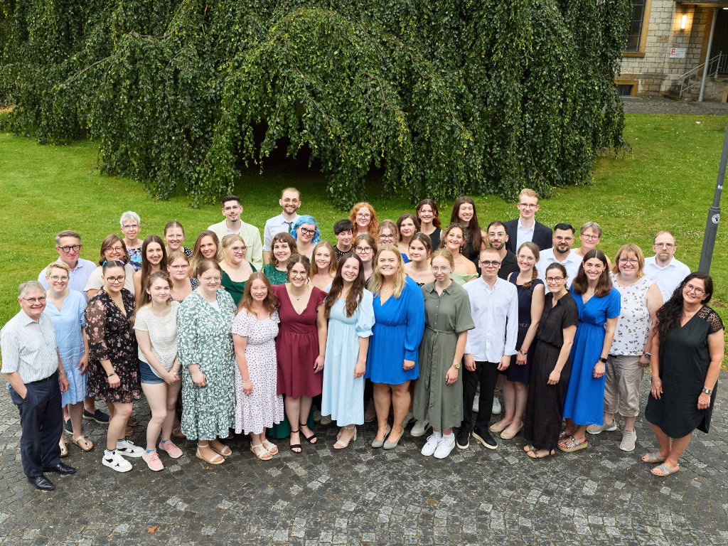 Teilnehmer der Augenoptikergesellen-Lossprechungsfeier 2025 im Bezirk OWL