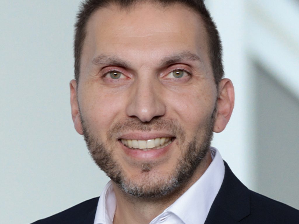 Stefan Hünerbein als Head of Sales Germany bei Topcon Deutschland Medical