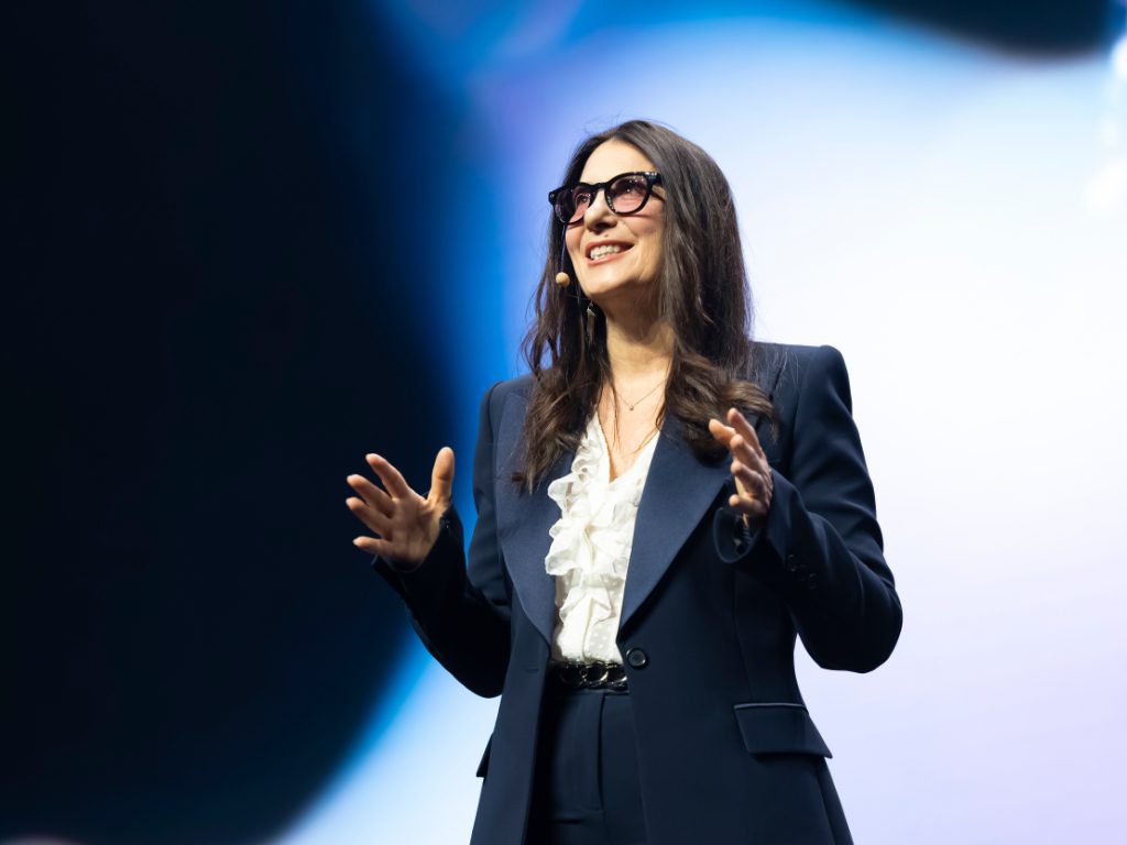 Chrystel Barranger, President EMEA & Asia Professional Solutions bei EssilorLuxottica auf der SWITCH-Konferenz