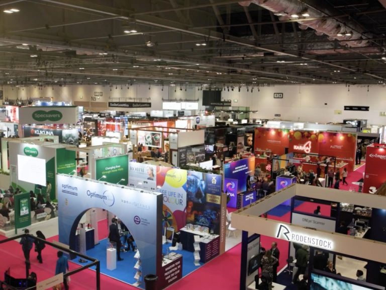 Impressionen der Augenoptik-Fachmesse 100% Optical