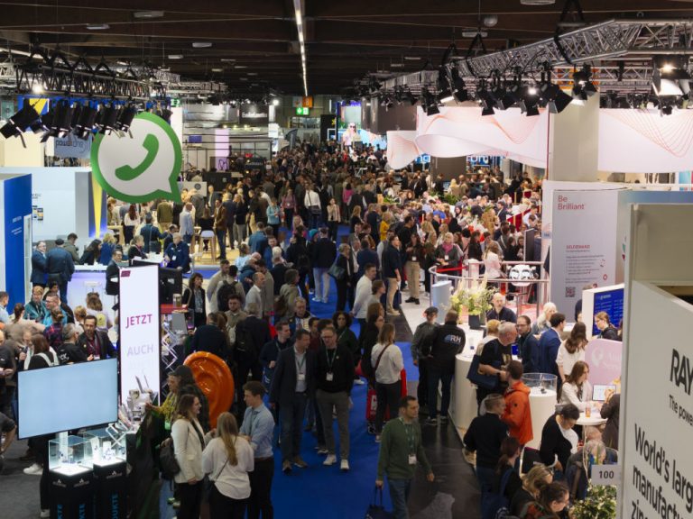 Volle Besuchergänge auf dem EUHA-Kongress 2025