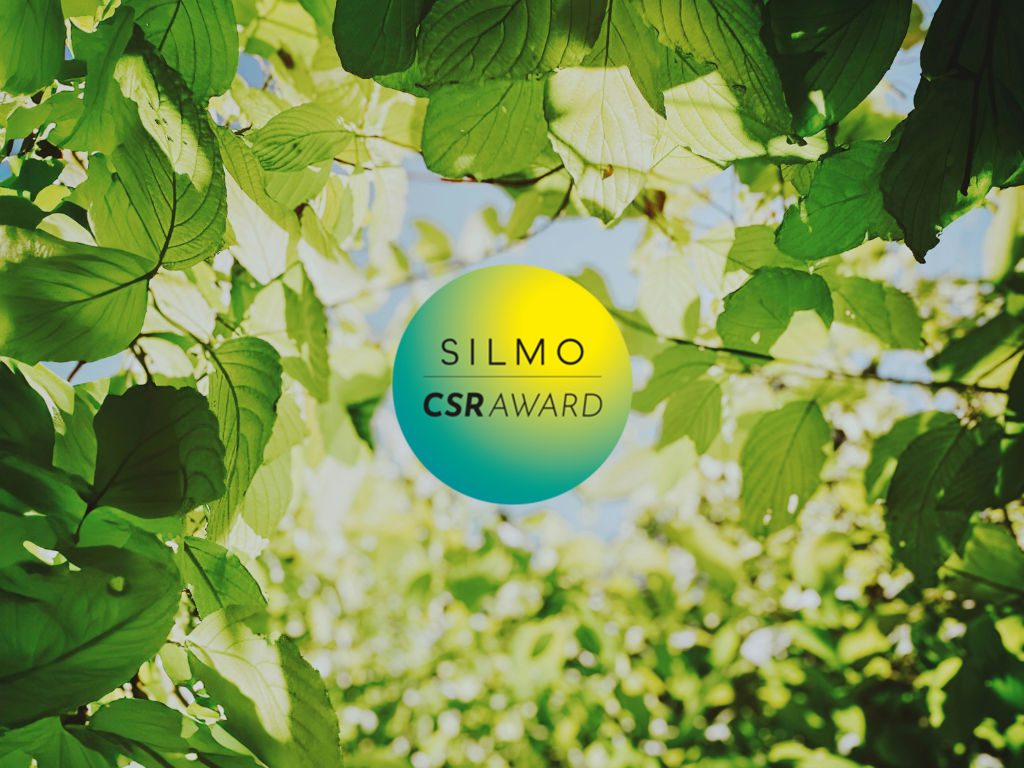 Bildmontage CSR-Preis Silmo 2026 in Nachhaltigkeits-Hintergrund