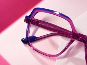Pink-lila Brillenfassung von Morel